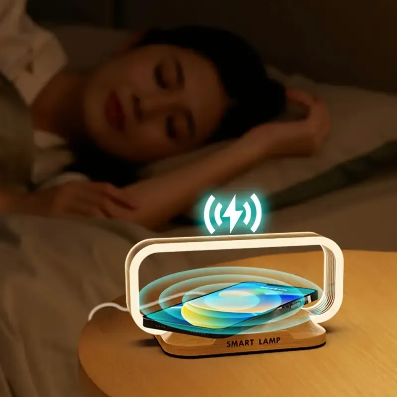 Chi Charging Lamp