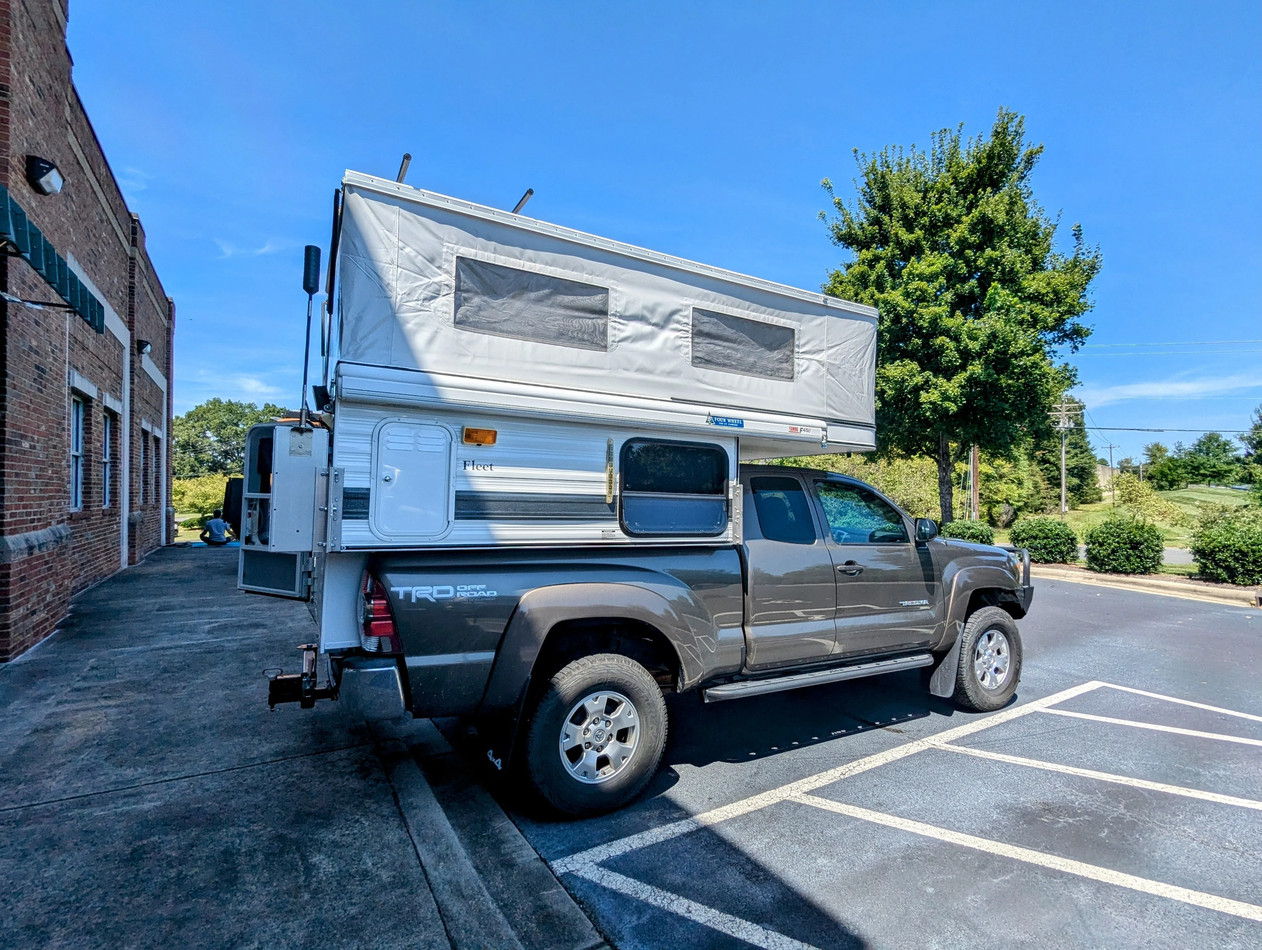 Customer Classified: Used 2013 Front Dinette Fleet Four Wheel Camper