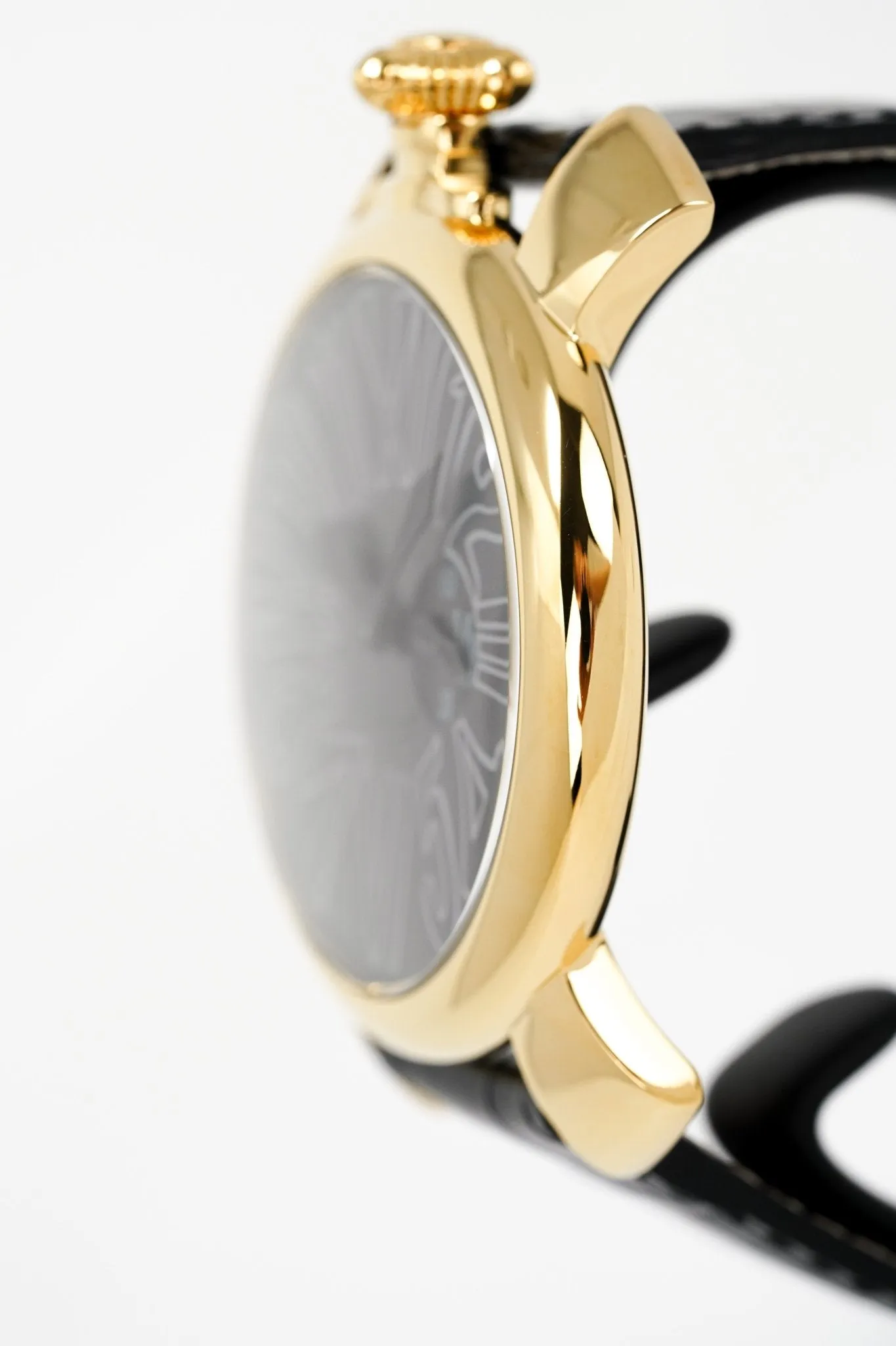 Gaga Milano Slim 46mm Unisex Watch Brazil Yellow Gold 5083.BR01