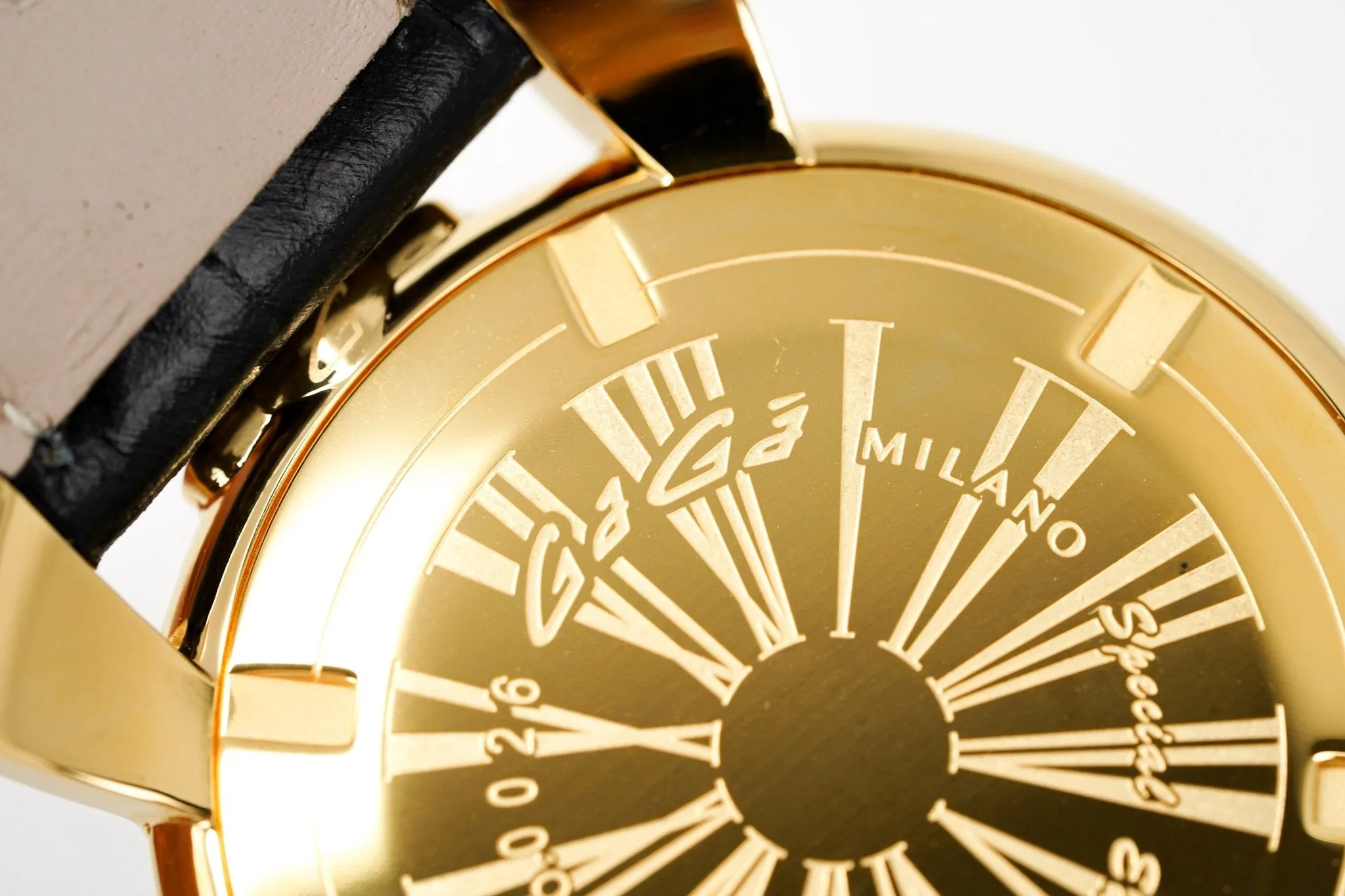 Gaga Milano Slim 46mm Unisex Watch Brazil Yellow Gold 5083.BR01