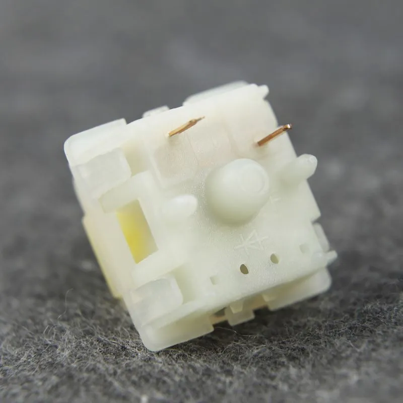 Gateron Milky yellow pro (Pack of 10)