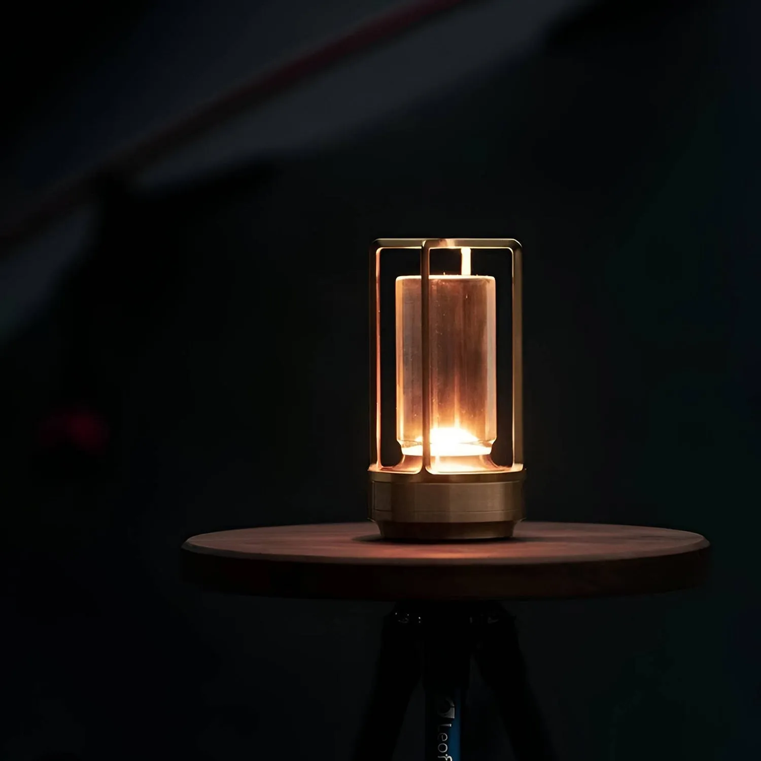 INDOOR & OUTDOOR Battery Rechargeable Table Lamp