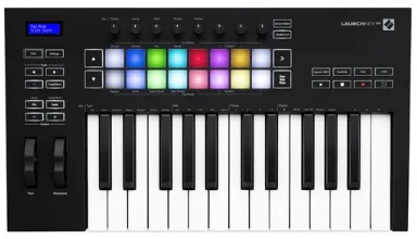 Novation LAUNCHKEY 25 MK3 USB MIDI Keyboard Controller (25-Key)