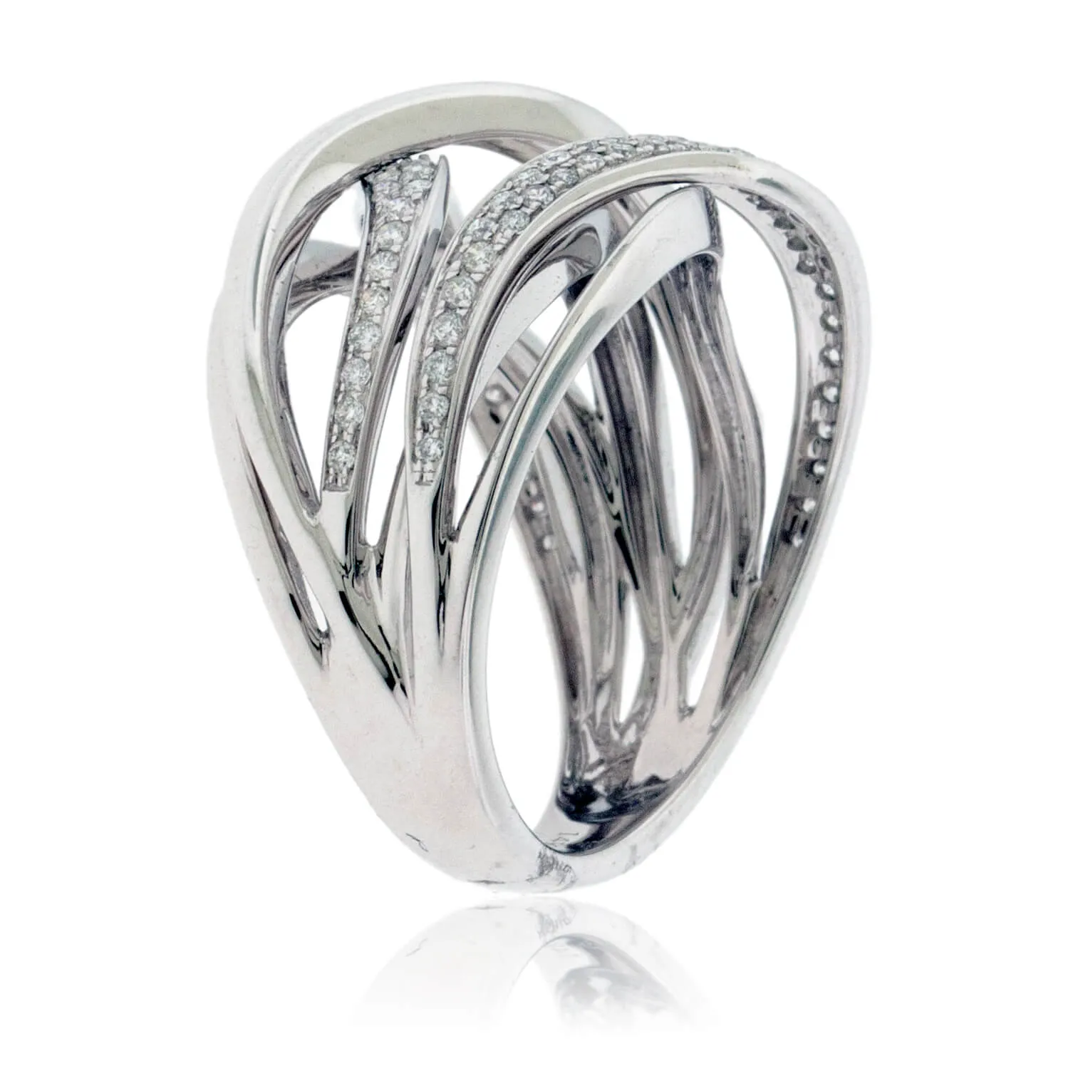 White Gold Diamond Fashion Bypassing Band